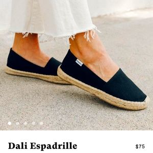 Ladies black espadrills